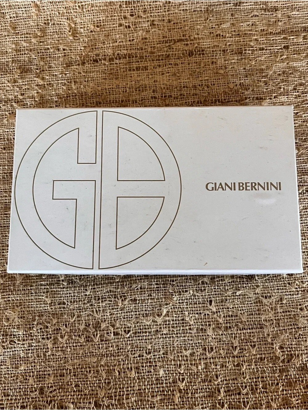 NWT Giani Bernini Black Quilted Leather Zip-Around Wallet with Turnlock